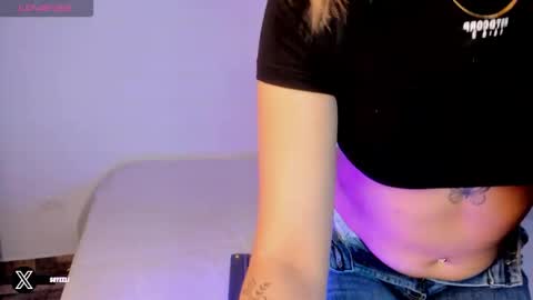 Eli  online show from 09/17/25, 04:03