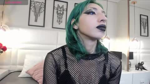  Im Gaia online show from 09/14/25, 12:15