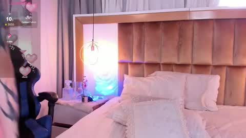 Anna  online show from 12/14/24, 05:47