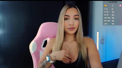 Snapshot of im_grecia chatting on 11/09/25, 09:13 Grecia online show from 11/09/25, 09:13