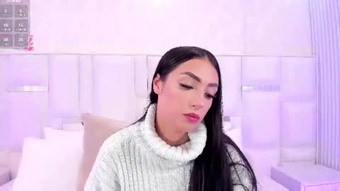 im_isabella1 online show from 06/13/26, 08:40