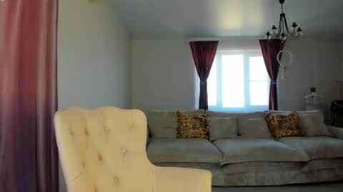 Snapshot of im_jasmine chatting on 04/28/26, 11:48 Leya Fansly Jas Leya online show from 04/28/26, 11:48