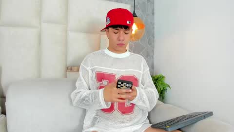 Snapshot of im_joel_ chatting on 03/29/26, 05:07 JOEL online show from 03/29/26, 05:07