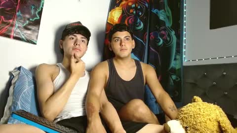 im_juanda online show from 11/28/25, 04:09