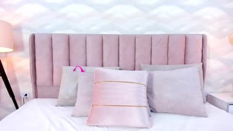 Karla 3 online show from 03/12/25, 11:33