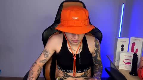 Snapshot of im_laia_ chatting on 01/23/25, 02:23 Laia online show from 01/23/25, 02:23