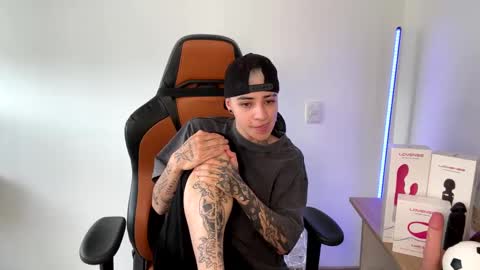 Snapshot of im_laia_ chatting on 02/01/25, 05:58 Laia online show from 02/01/25, 05:58