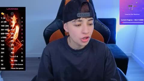 Snapshot of im_laia_ chatting on 09/11/25, 12:16 Laia online show from 09/11/25, 12:16