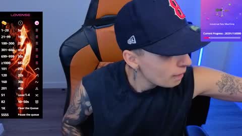 Snapshot of im_laia_ chatting on 09/18/25, 05:59 Laia online show from 09/18/25, 05:59