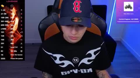 Snapshot of im_laia_ chatting on 09/27/25, 09:42 Laia online show from 09/27/25, 09:42