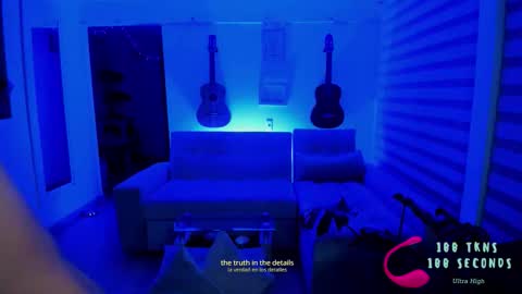 Snapshot of im_mariana chatting on 11/22/25, 03:49 im_mariana online show from 11/22/25, 03:49