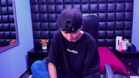 mathias online show from 10/03/25, 03:09