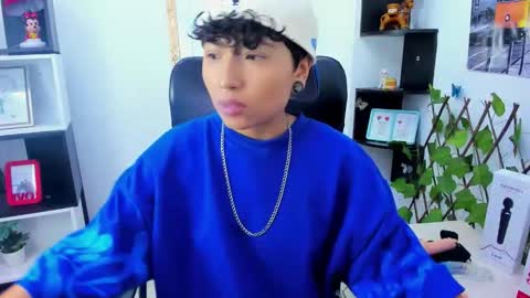 mathias online show from 10/12/25, 07:57