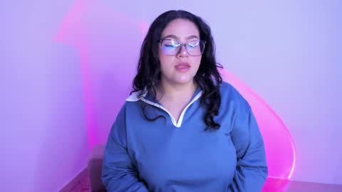 mei mei uwu online show from 09/21/25, 12:34