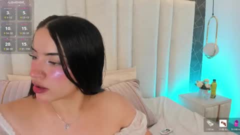 Snapshot of im_miadoll chatting on 05/25/26, 12:33 im_miadoll online show from 05/25/26, 12:33