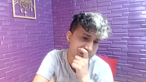 Snapshot of im_milan_rs chatting on 01/11/25, 12:44 im_milan_rs online show from 01/11/25, 12:44