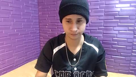 Snapshot of im_milan_rs chatting on 01/18/25, 03:31 im_milan_rs online show from 01/18/25, 03:31