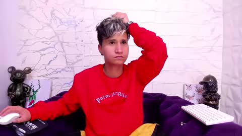 Snapshot of im_milan_rs chatting on 02/01/25, 07:26 im_milan_rs online show from 02/01/25, 07:26