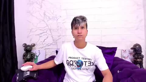 Snapshot of im_milan_rs chatting on 02/02/25, 11:53 im_milan_rs online show from 02/02/25, 11:53