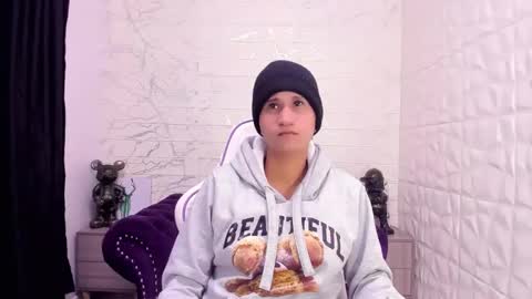 Snapshot of im_milan_rs chatting on 02/12/25, 06:40 im_milan_rs online show from 02/12/25, 06:40