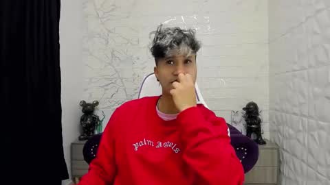 Snapshot of im_milan_rs chatting on 02/13/25, 12:57 im_milan_rs online show from 02/13/25, 12:57