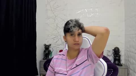 Snapshot of im_milan_rs chatting on 02/13/25, 04:00 im_milan_rs online show from 02/13/25, 04:00