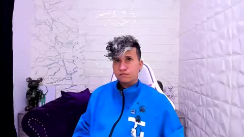 Snapshot of im_milan_rs chatting on 02/15/25, 04:03 im_milan_rs online show from 02/15/25, 04:03