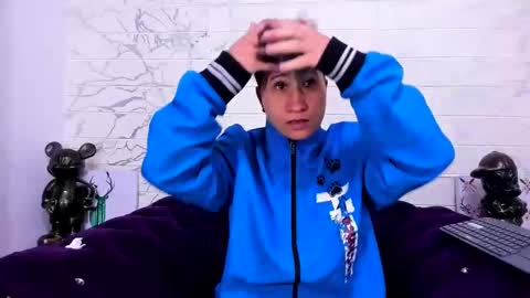 Snapshot of im_milan_rs chatting on 02/15/25, 07:06 im_milan_rs online show from 02/15/25, 07:06