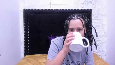 Snapshot of im_milan_rs chatting on 02/26/25, 09:53 im_milan_rs online show from 02/26/25, 09:53