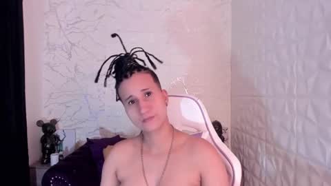 Snapshot of im_milan_rs chatting on 02/28/25, 08:39 im_milan_rs online show from 02/28/25, 08:39