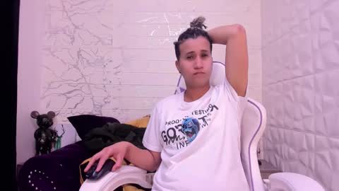 Snapshot of im_milan_rs chatting on 03/04/25, 07:19 im_milan_rs online show from 03/04/25, 07:19