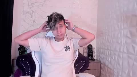 Snapshot of im_milan_rs chatting on 03/09/25, 03:11 im_milan_rs online show from 03/09/25, 03:11