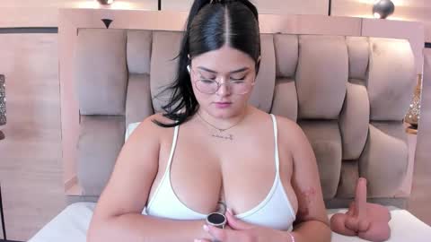 im mou  online show from 02/21/26, 12:50