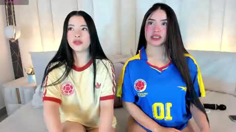 Snapshot of im_nika_ chatting on 06/17/26, 01:01 Nika online show from 06/17/26, 01:01