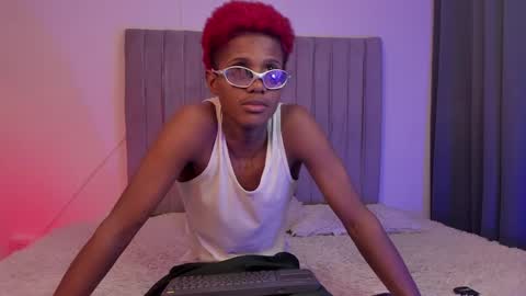 Snapshot of im_oleider chatting on 04/23/26, 07:49 oleider dont forget your thumbs up online show from 04/23/26, 07:49