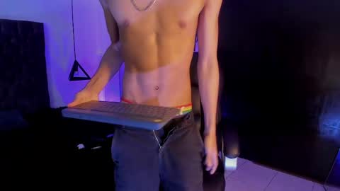 Snapshot of im_ralff chatting on 04/09/26, 04:23 RALF online show from 04/09/26, 04:23