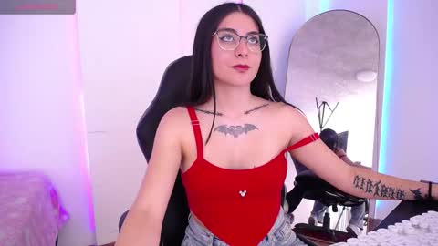Snapshot of im_rosse_ chatting on 03/13/26, 07:20 Jade Rosse online show from 03/13/26, 07:20