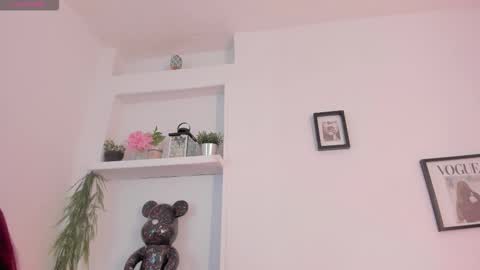 Snapshot of im_scarlett__ chatting on 03/19/26, 06:34 scarlett online show from 03/19/26, 06:34