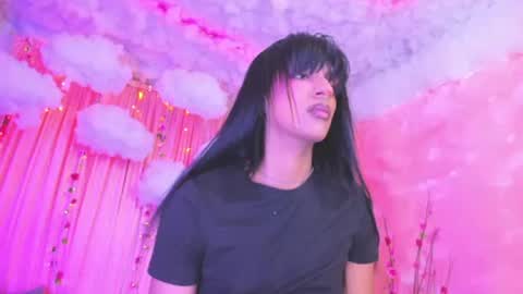 Snapshot of im_shannon_44 chatting on 09/09/25, 11:04 im_shannon_44 online show from 09/09/25, 11:04