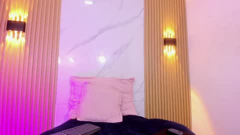 Snapshot of im_tammy_lynn chatting on 04/12/26, 11:15 TAMMY online show from 04/12/26, 11:15