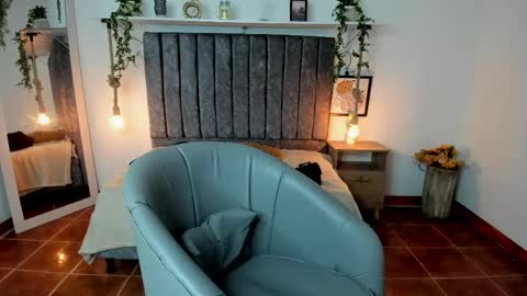 im_tulipan online show from 05/27/26, 01:57