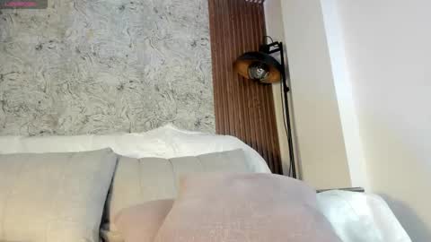 Snapshot of im_tyra chatting on 02/24/25, 04:26 im_tyra online show from 02/24/25, 04:26