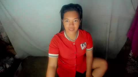 Snapshot of im_ur_hot_ella chatting on 03/07/26, 09:06 ella may online show from 03/07/26, 09:06