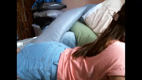 Snapshot of im_your_secret chatting on 12/03/25, 04:20 im_your_secret online show from 12/03/25, 04:20