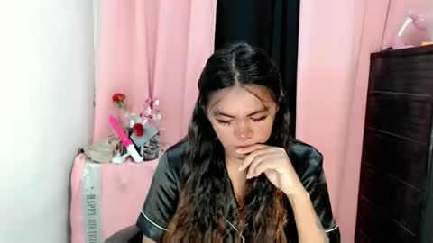 Snapshot of im_yourfairyannaxx chatting on 09/15/25, 05:46 im_yourfairyannaxx online show from 09/15/25, 05:46