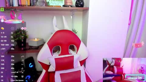 Lisa Hyga online show from 11/12/25, 10:30