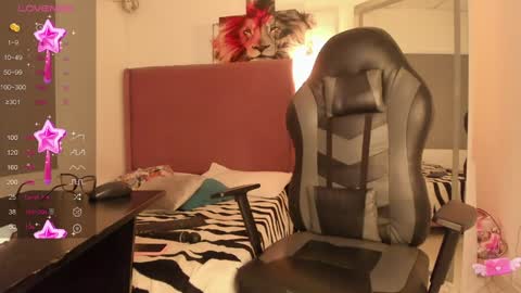 Sofia online show from 12/12/24, 04:21