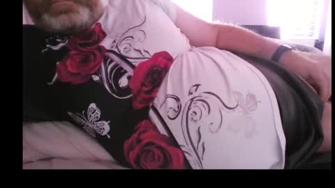 Snapshot of imagoodboyuk chatting on 01/09/25, 09:59 imagoodboyuk online show from 01/09/25, 09:59