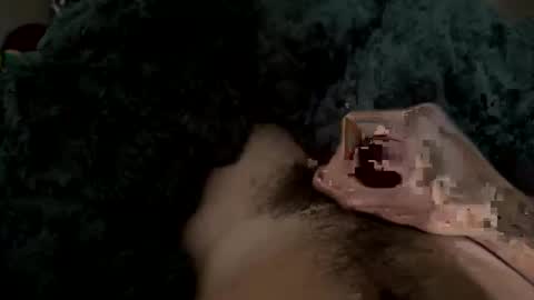 imakeucumonmyface online show from 01/01/25, 03:03