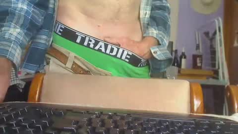 Aussie Guy online show from 01/05/25, 11:33